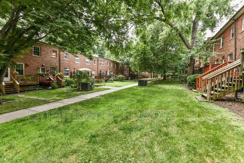 1400 S Barton St #432 - Photo 6 of 29