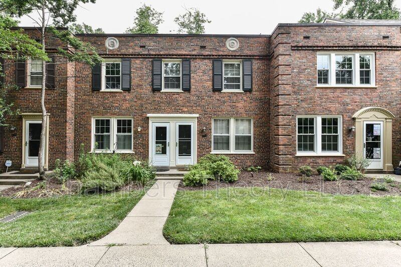 1400 S Barton St #432 - Photo 3 of 29