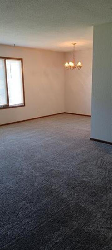 1018 Bridgit Ct Se #1 - Photo 4 of 14