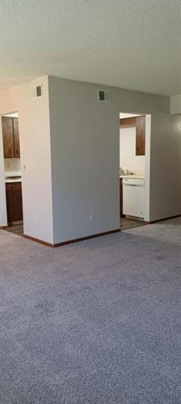 1018 Bridgit Ct Se #1 - Photo 6 of 14