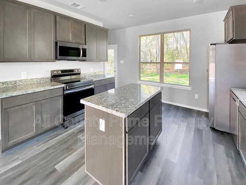 1202 Saint Lawrence River Rd - Photo 7 of 21