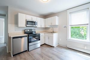 featured image of 2433 Broadway