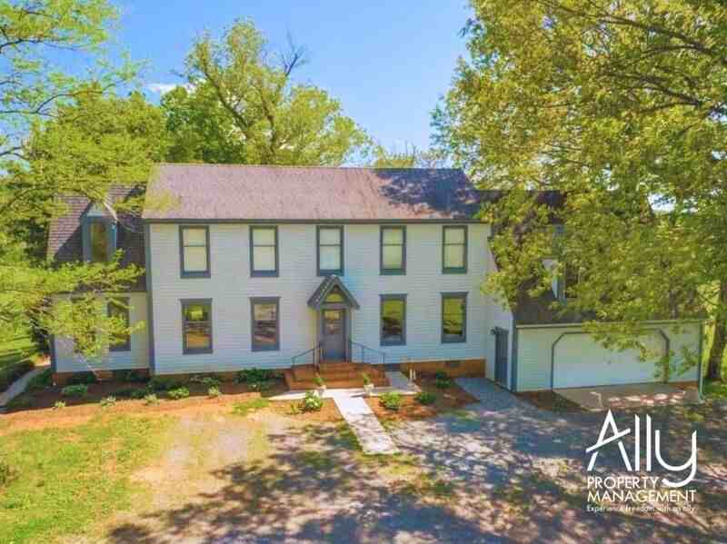 3539 Red Hill School Rd - Photo 2 of 34