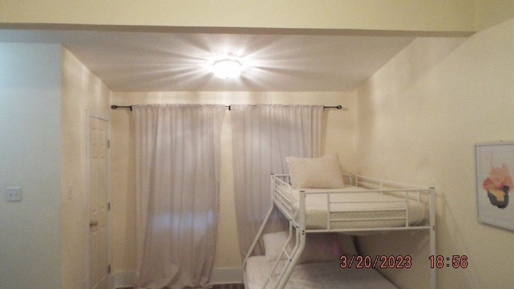 1406 Piedmont Ave - Photo 3 of 11