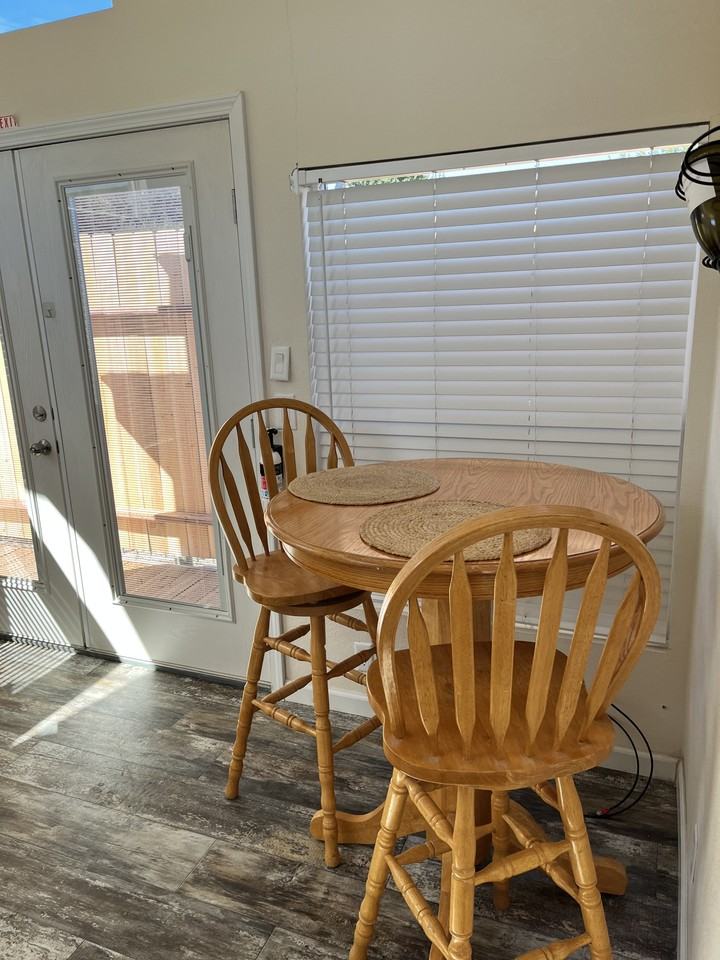 135 Avis St #NA - Photo 2 of 10