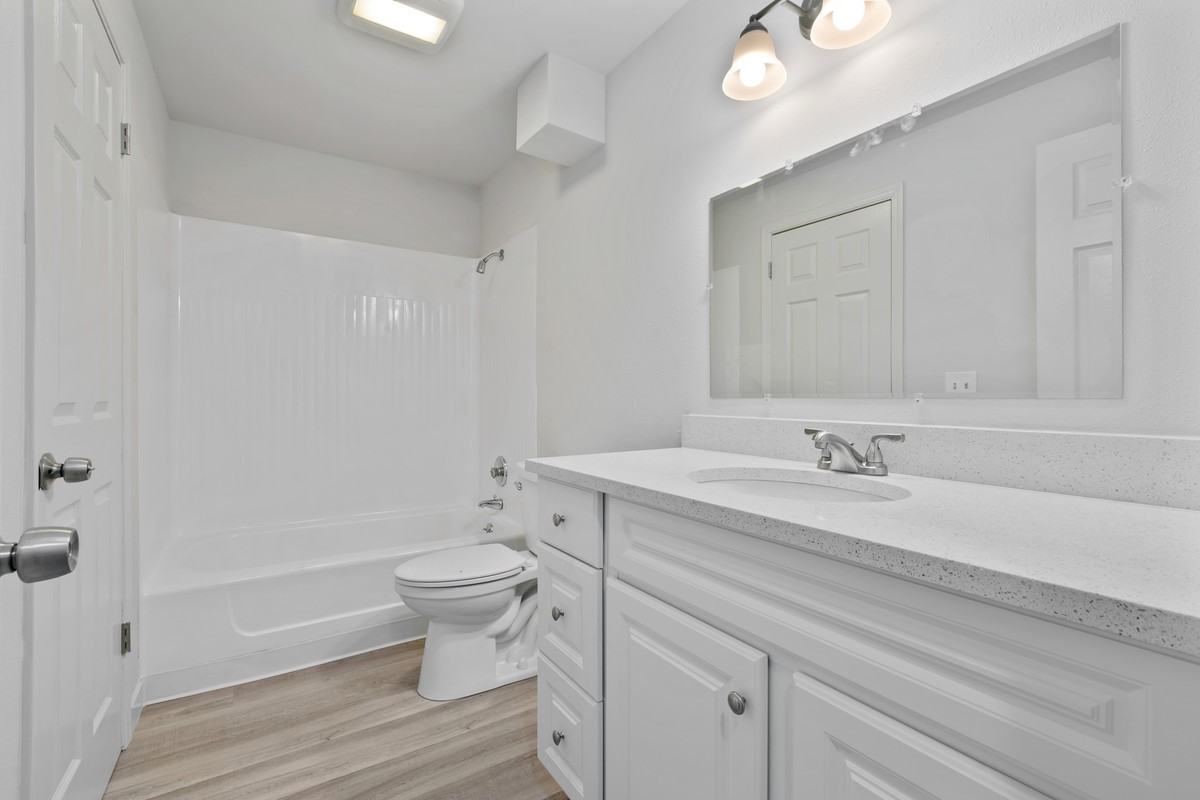 1209 Euclid Ave #1 - Photo 5 of 11