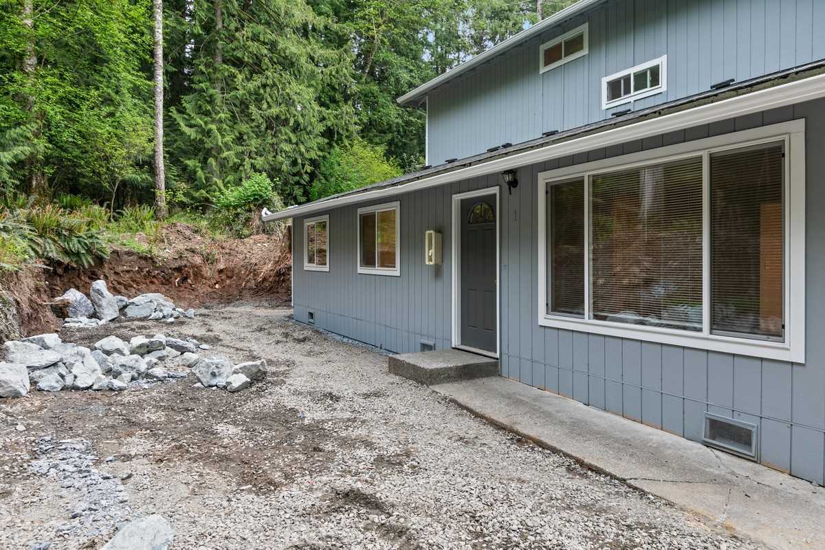 1209 Euclid Ave #1 - Photo 4 of 11