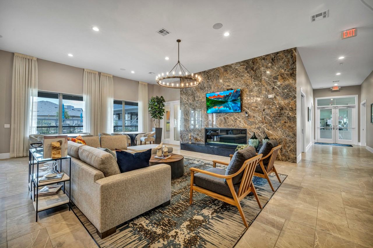 Hawthorne at Blanco Riverwalk - Photo 6 of 45