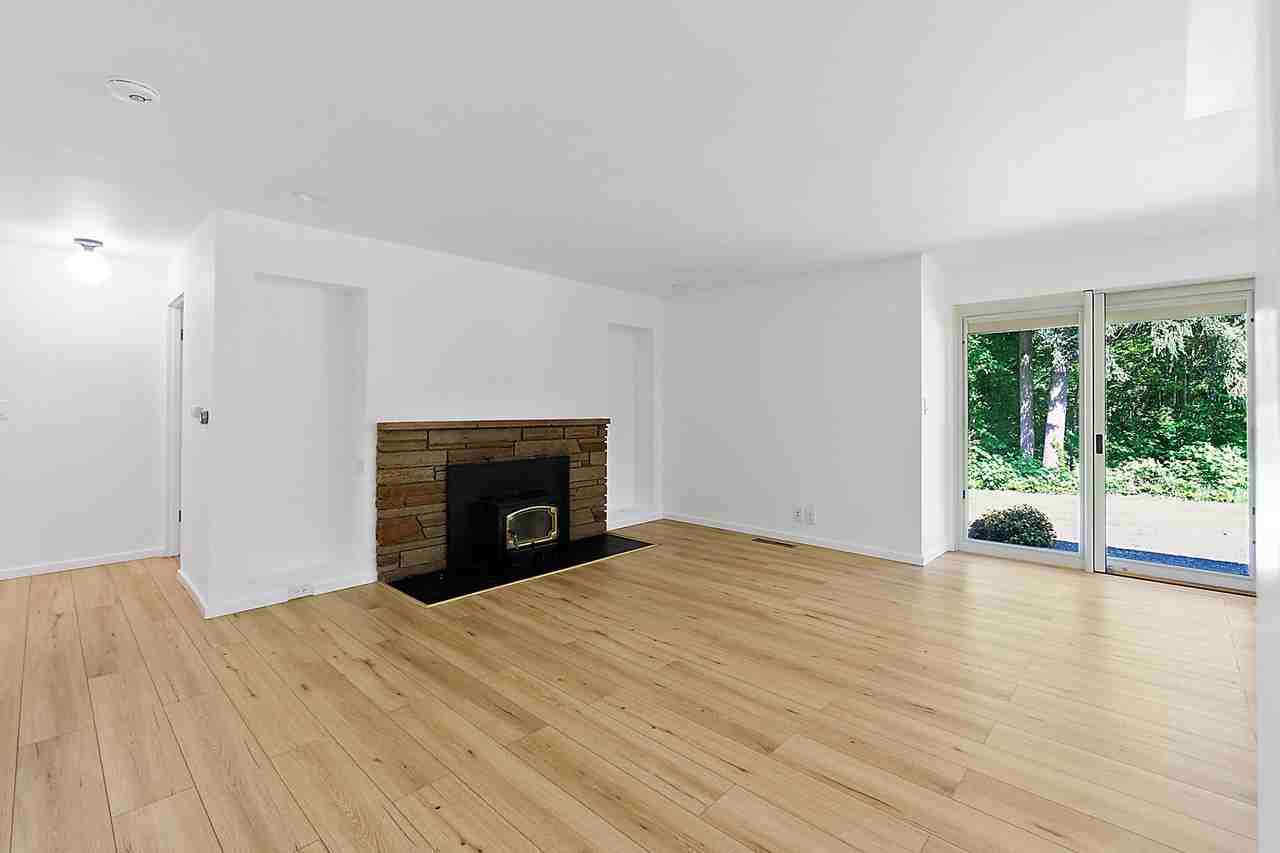 4610 119th Ave Se #1 - Photo 2 of 19