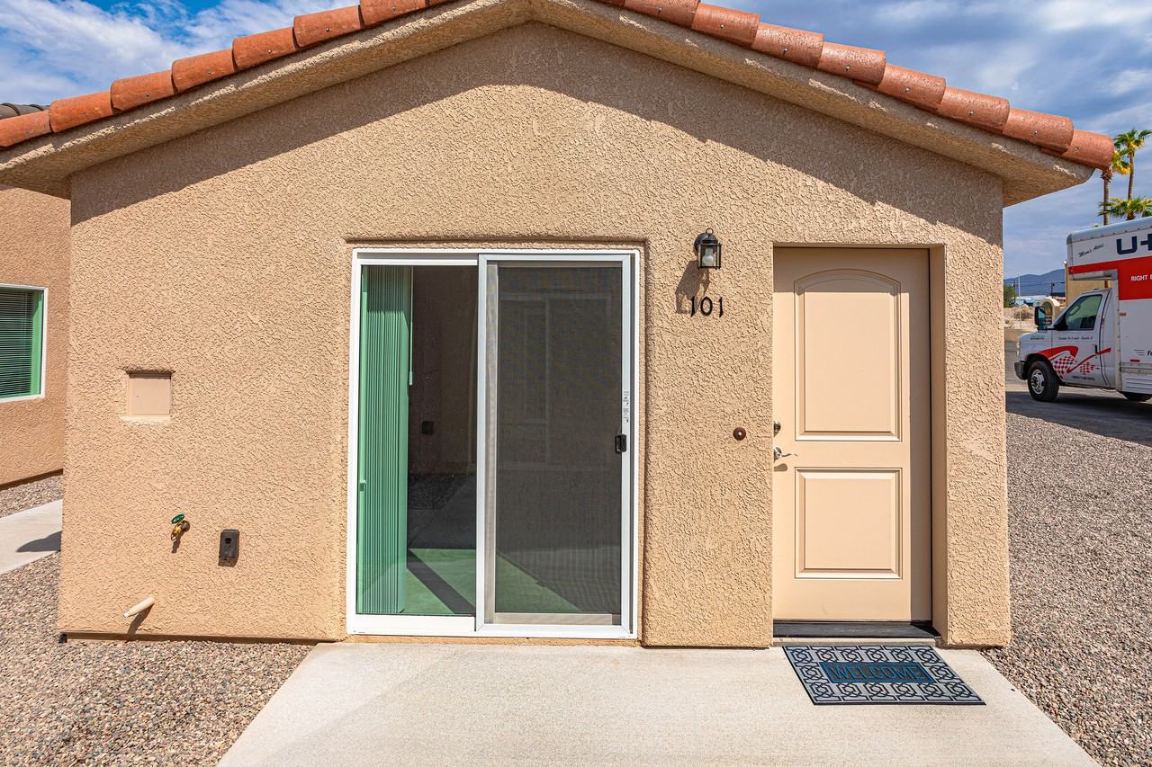 2094 Swanson Avenue - Photo 2 of 14