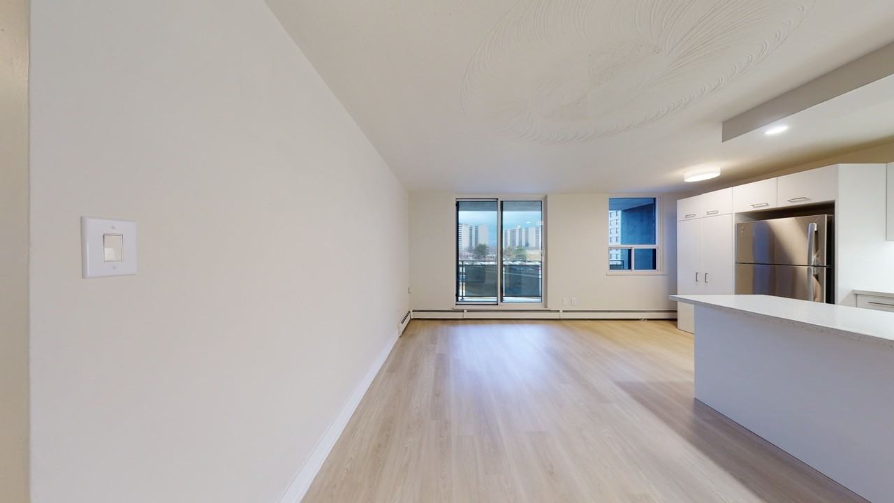 Stoney Creek Towers Apartments 40 Grandville Ave, Hamilton, ON L8E