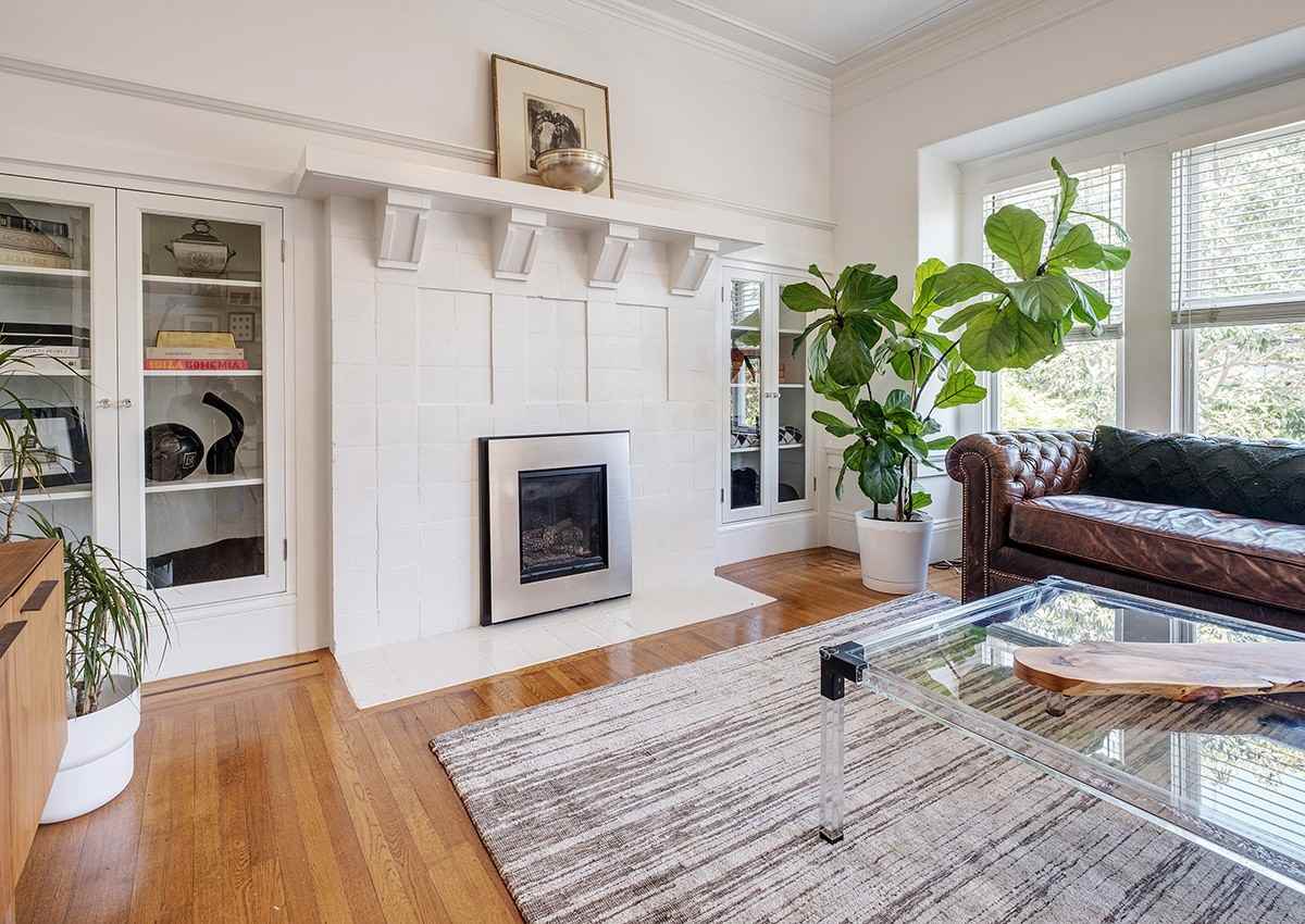 147 20th Ave - Photo 3 of 44