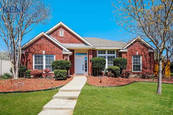 3604 Magnolia Cir - Photo 2 of 18