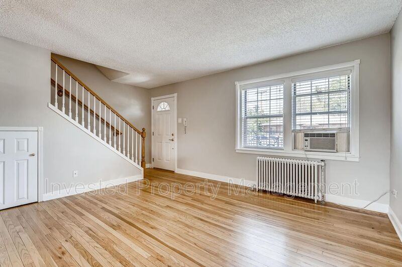 5992 E 29th Ave - Photo 2 of 11