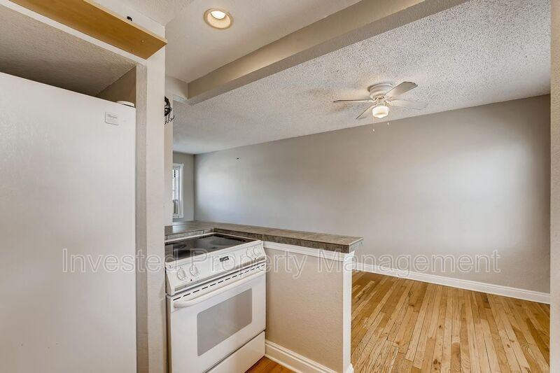 5992 E 29th Ave - Photo 7 of 11