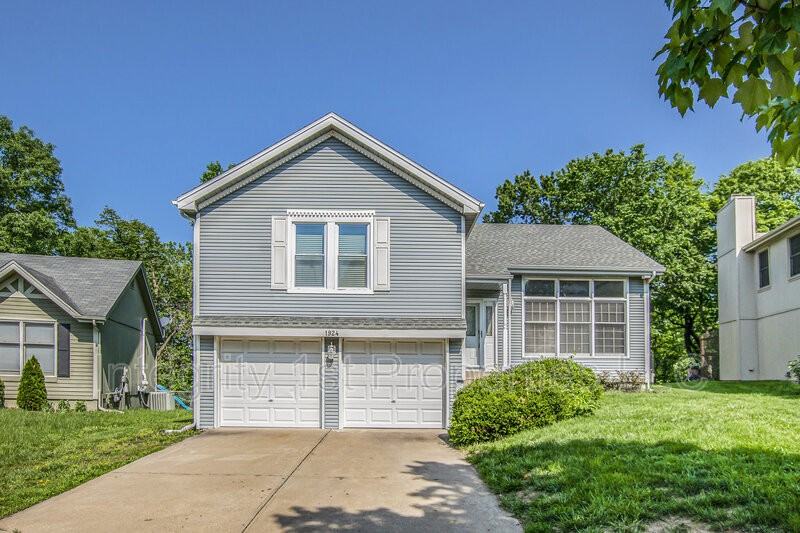 1924 Nw 63rd Ter - Photo 2 of 17