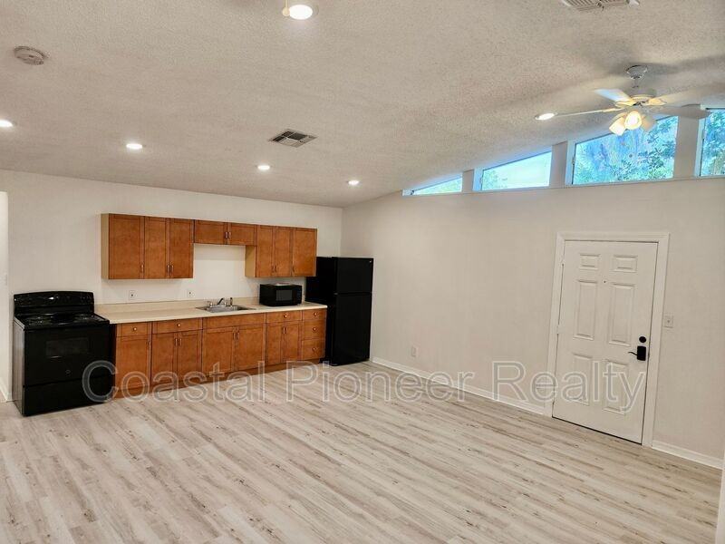 148 18th St Nw - Photo 5 of 23
