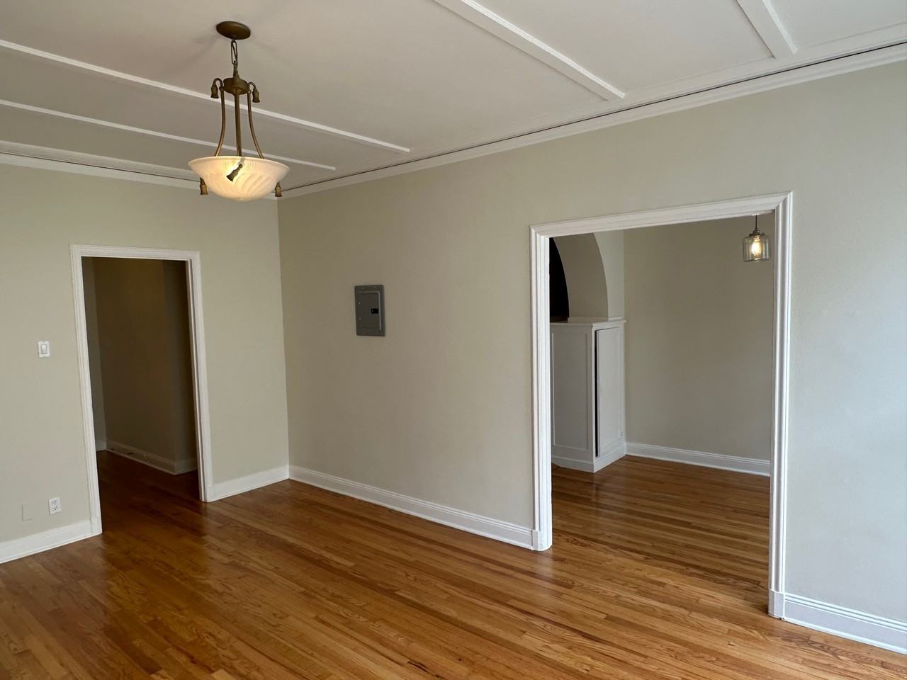 1090 Eddy Street #204 - Photo 4 of 11