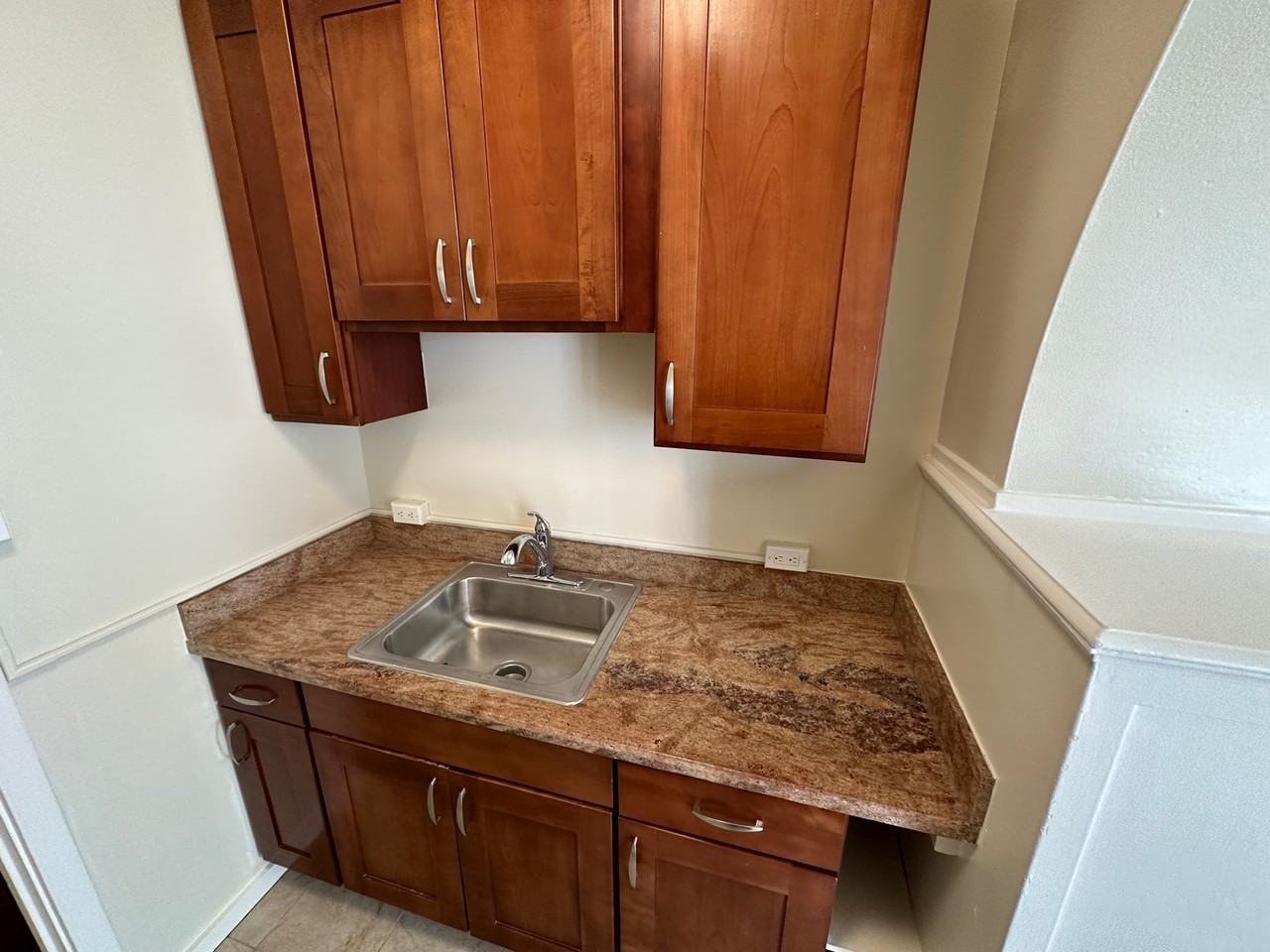 1090 Eddy Street #204 - Photo 7 of 11