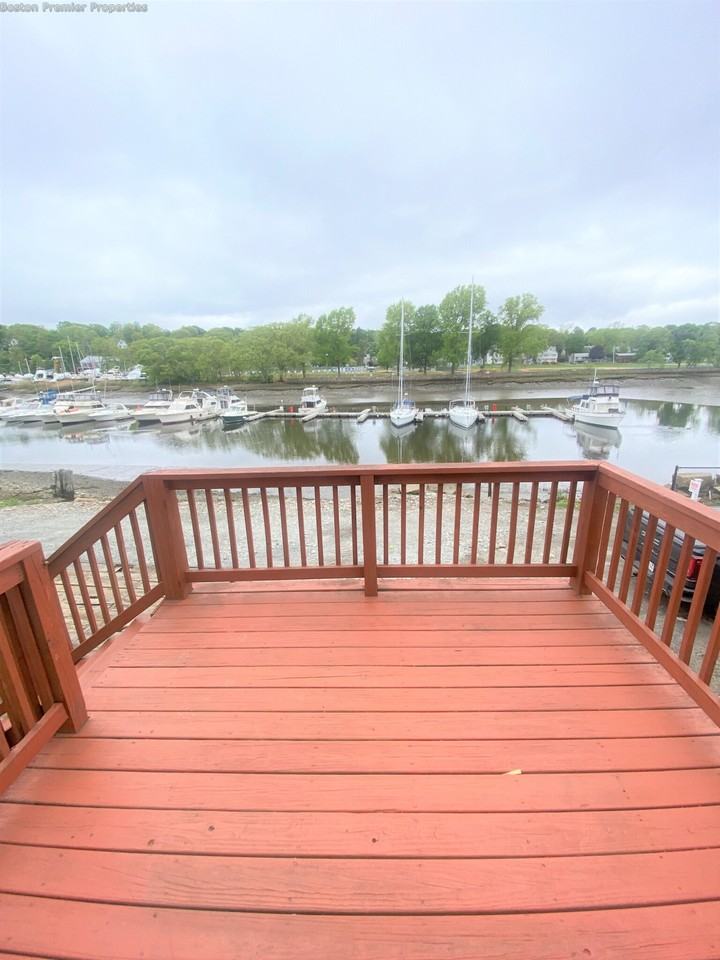 Commercial St #2 - Photo 4 of 11
