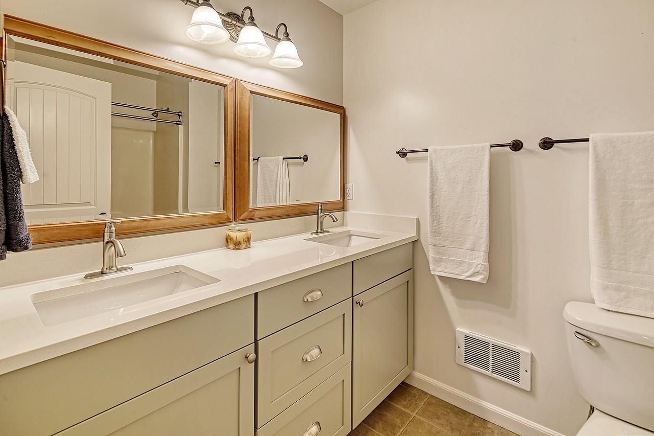 5420 Delridge Way Southwest, #C - Photo 6 of 17