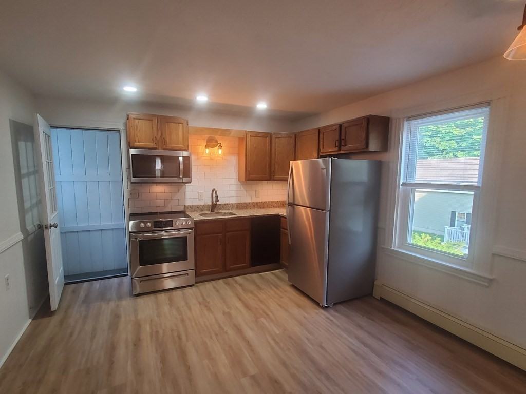 40 Pine Ln #2 - Photo 2 of 23
