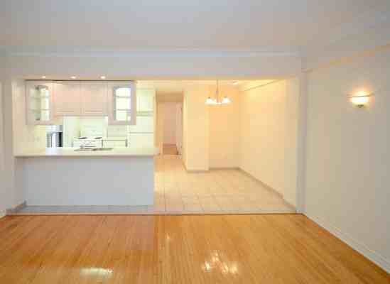 869 – 875 Avenue Road - Photo 5 of 25