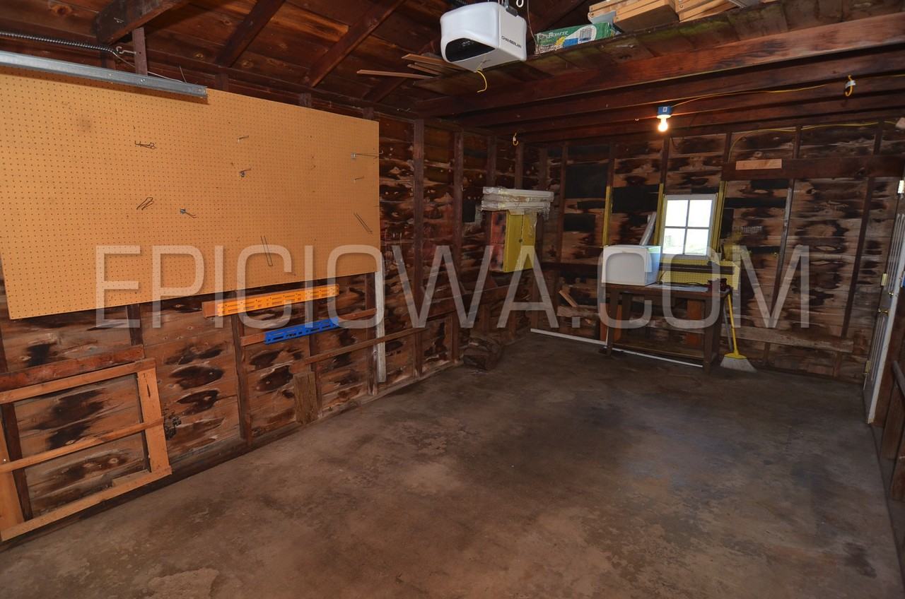 1398 12th St #1 - Photo 3 of 17