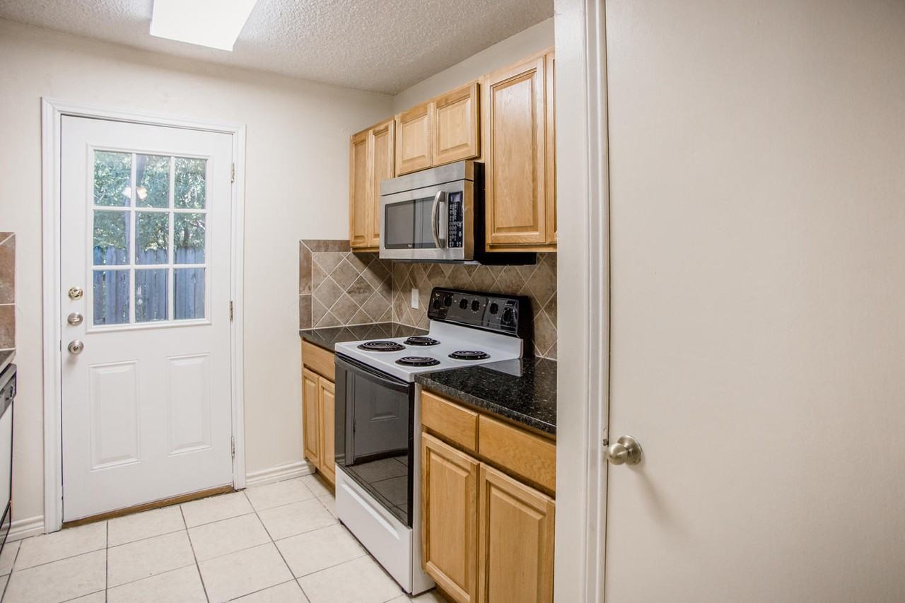 813 Old Ranch Road 12 #813 - Photo 4 of 16