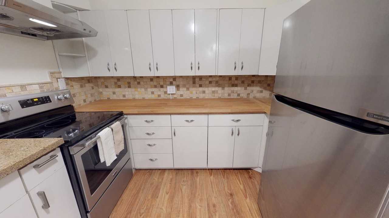 Lovely Capitol Hill home by Volunteer Park - Photo 6 of 18