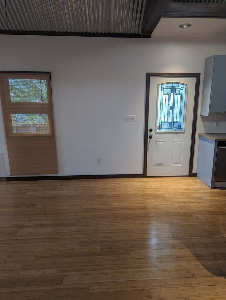 744 Law St Nw #NA - Photo 3 of 9