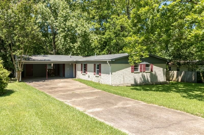 611 Bellevue St - Photo 3 of 22