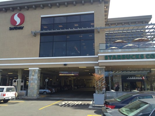 718 Laurel Ave - Photo 4 of 17