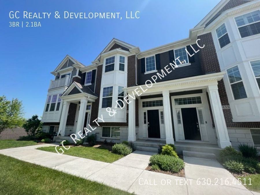 4435 Monroe Ct - Photo 2 of 28