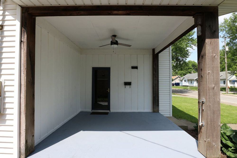 59 W White St - Photo 2 of 21