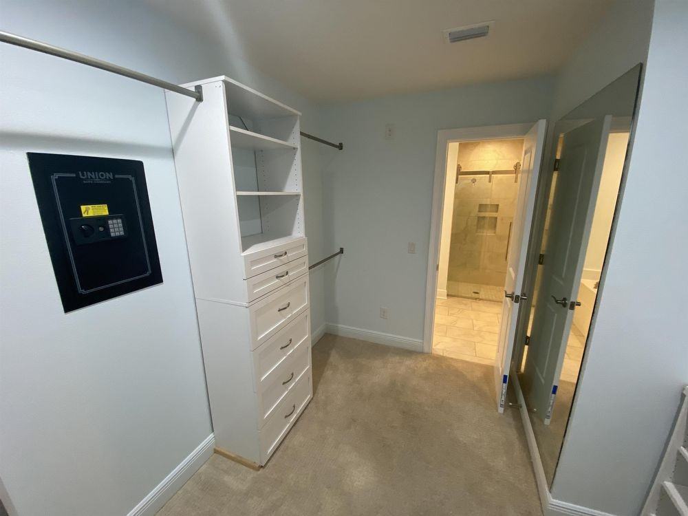 1456 Camrose Pl - Photo 3 of 24