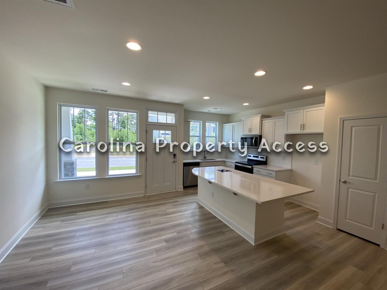 130 Channel Drop Drive #1 - Photo 3 of 10