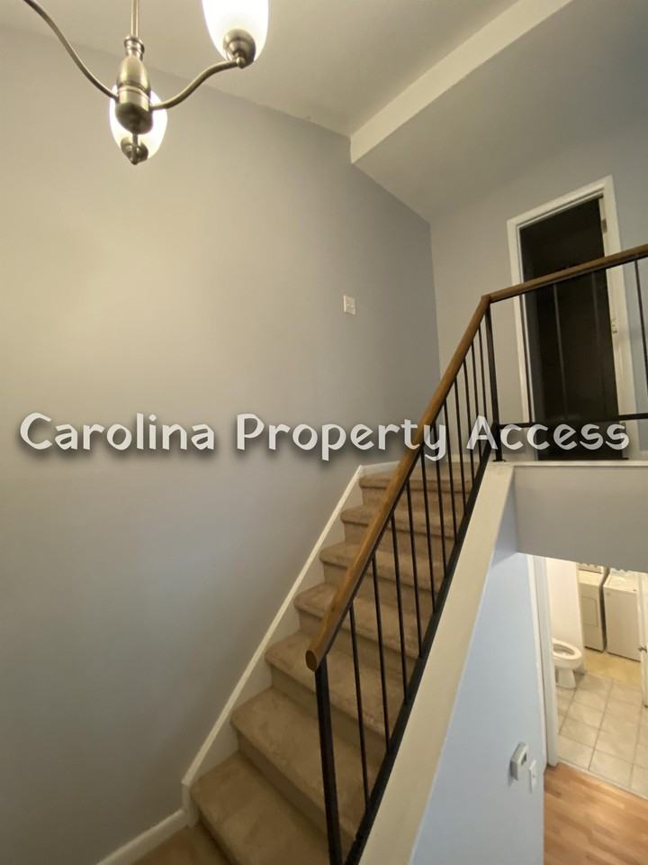 4803 Walenda Drive #1 - Photo 6 of 10