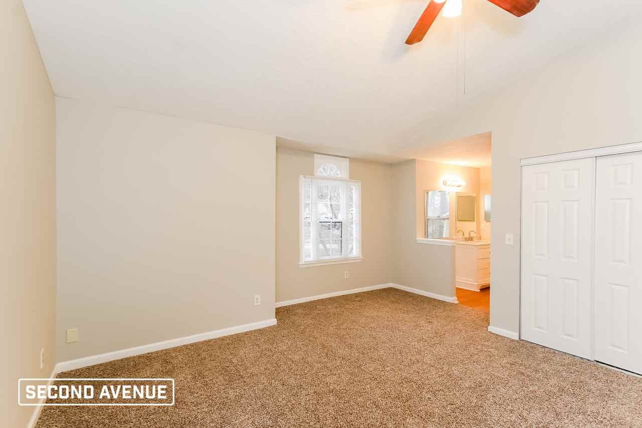 5307 Winslow Xing N - Photo 6 of 16