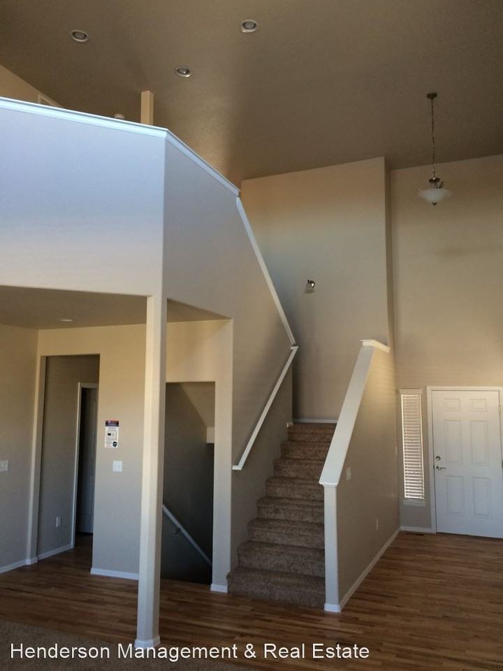 2926 Denver Dr - Photo 3 of 29