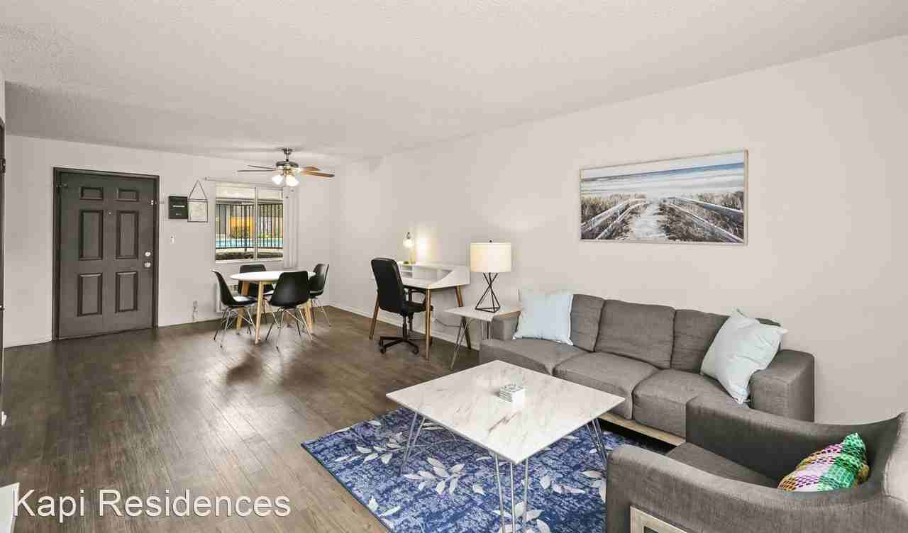 Los Angeles - Photo 2 of 17