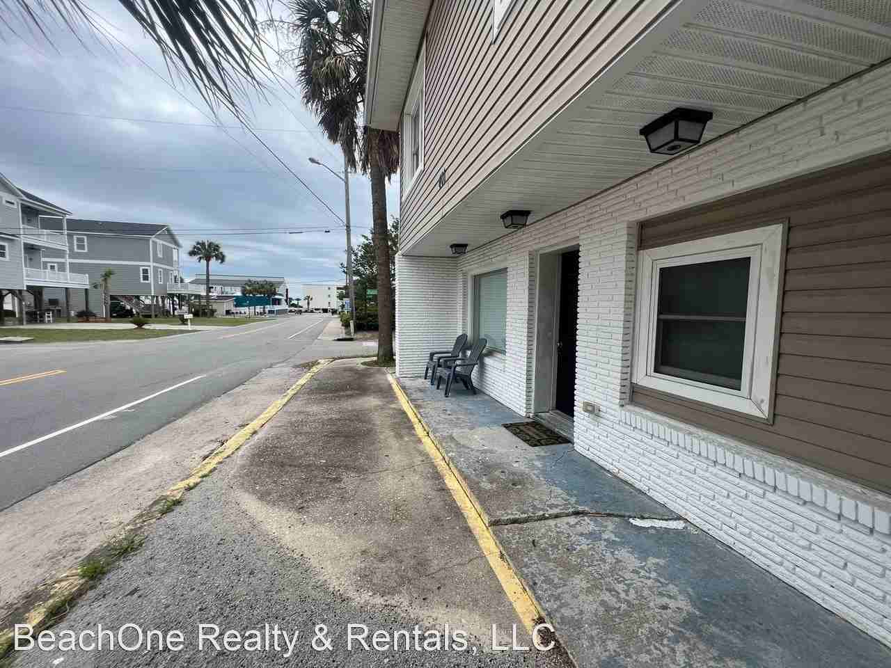 401 37th Ave S - Photo 2 of 9