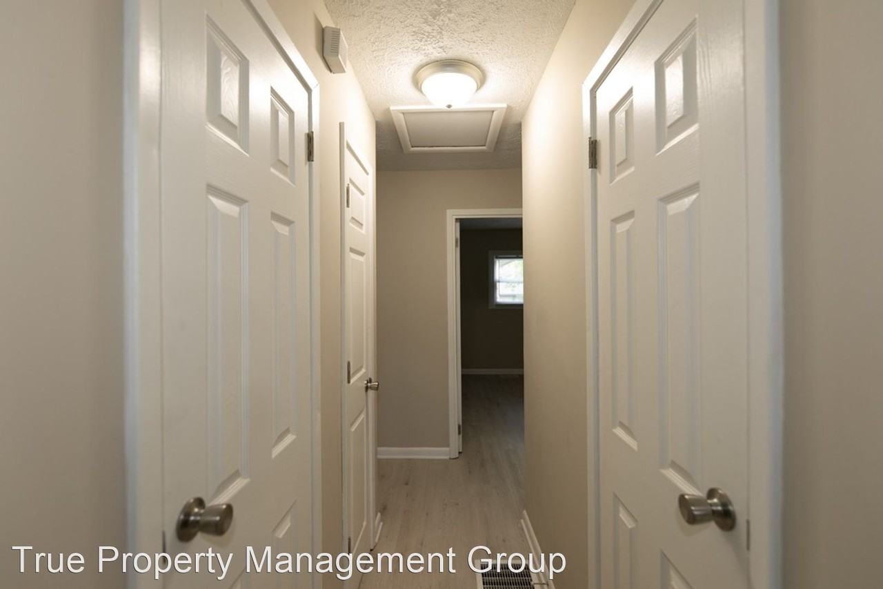 3419 Ireland Dr - Photo 3 of 35