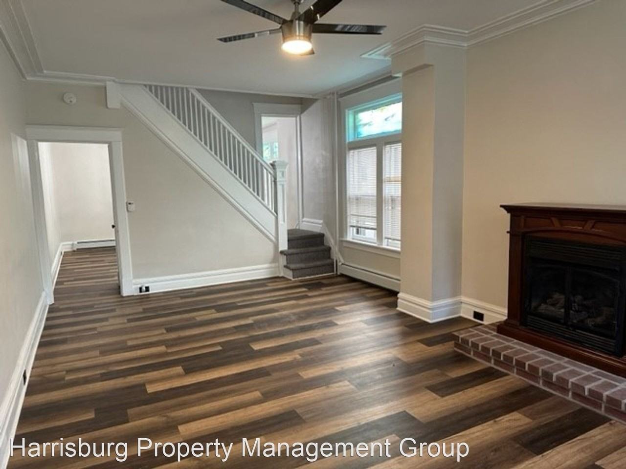 2342 Ellerslie St - Photo 2 of 18