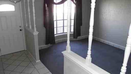 10361 Biscaine St - Photo 2 of 28