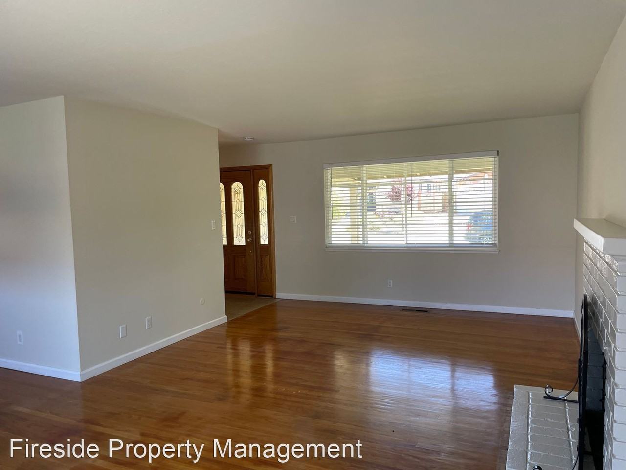 5947 Royal Ann Dr - Photo 2 of 20