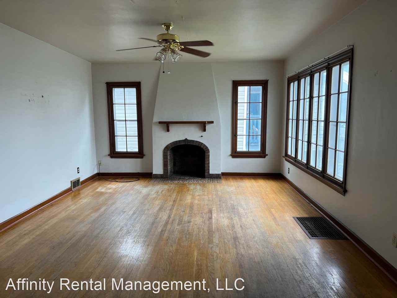 905 N Arthur Ave - Photo 3 of 15