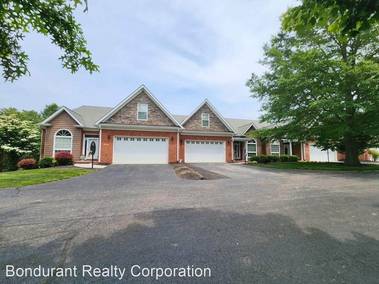 6818 Sahalee Cir - Photo 3 of 50