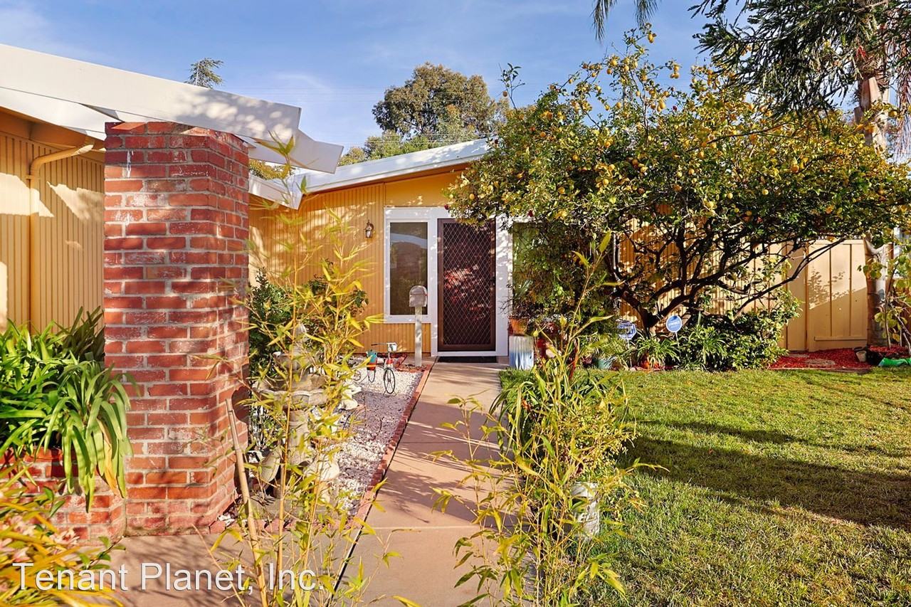 918 Fairwood Ave - Photo 3 of 40