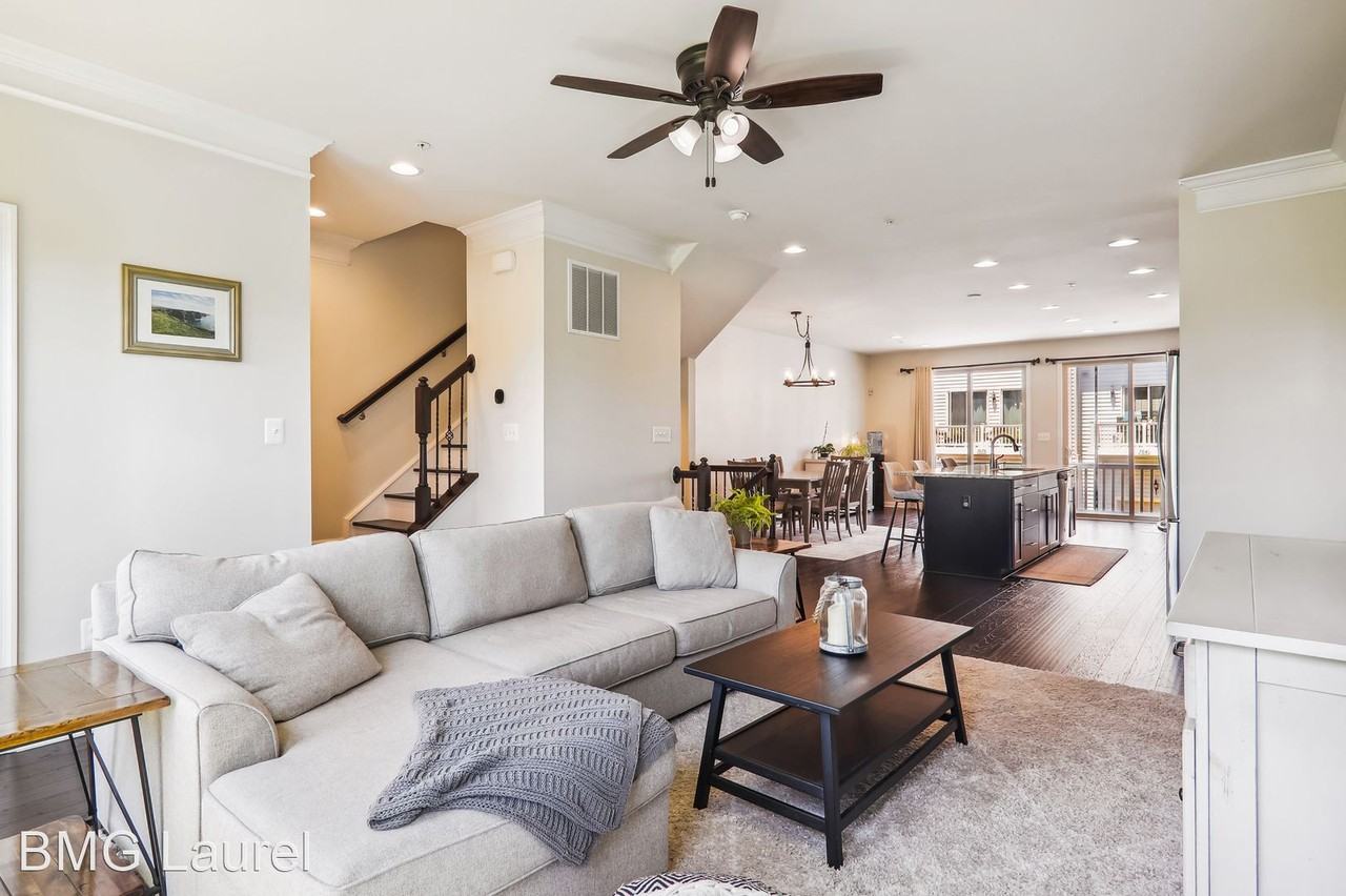 3637 Jamison St Ne - Photo 2 of 40